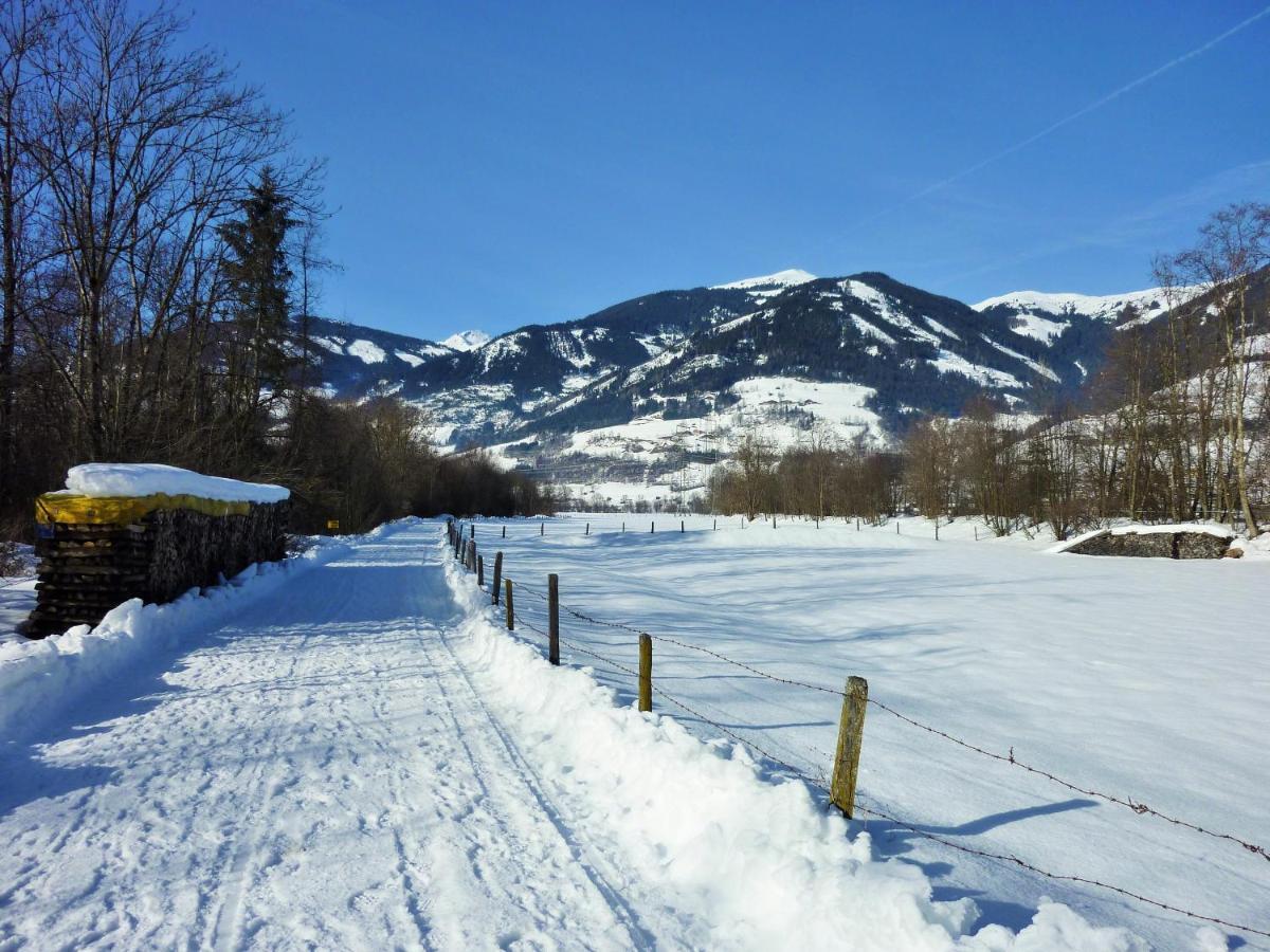 Pension Zu Hause Uttendorf Buitenkant foto