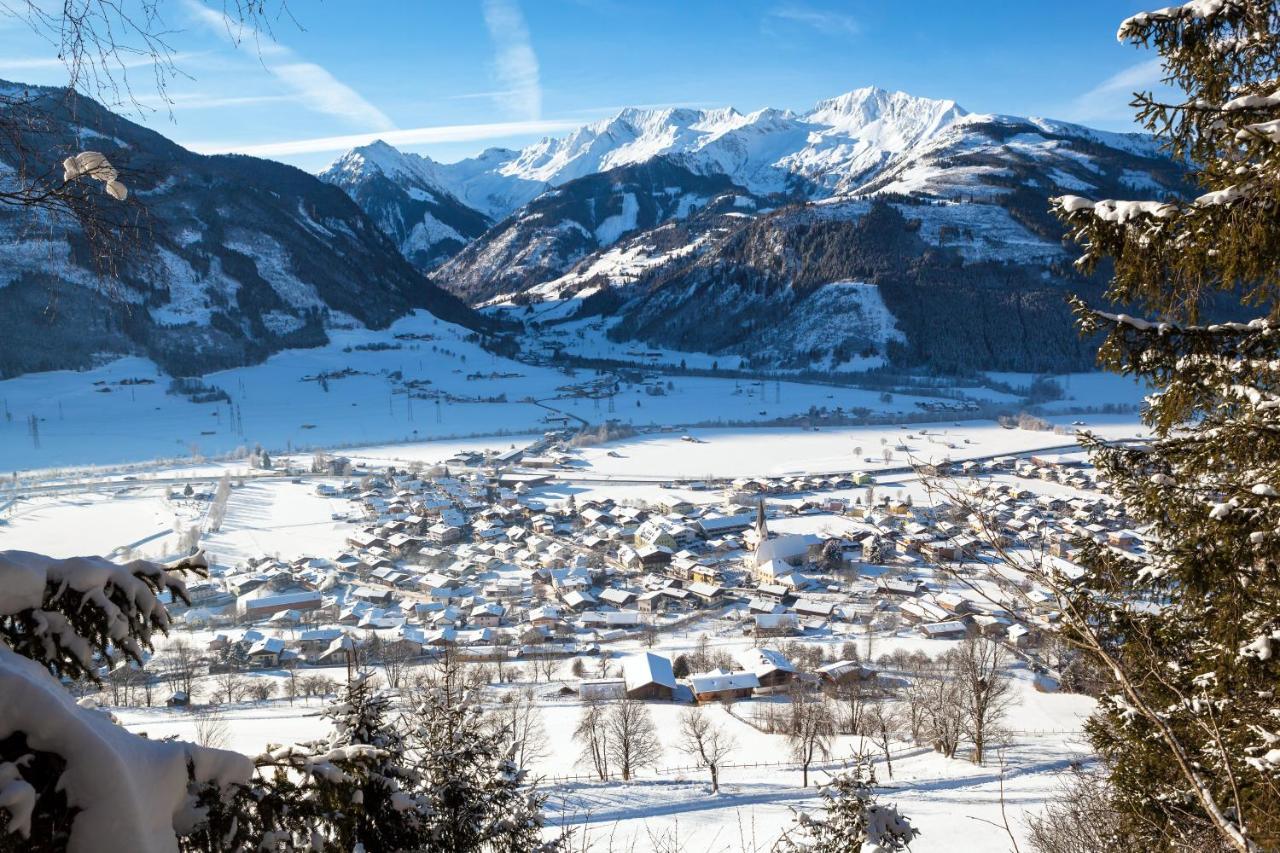 Pension Zu Hause Uttendorf Buitenkant foto