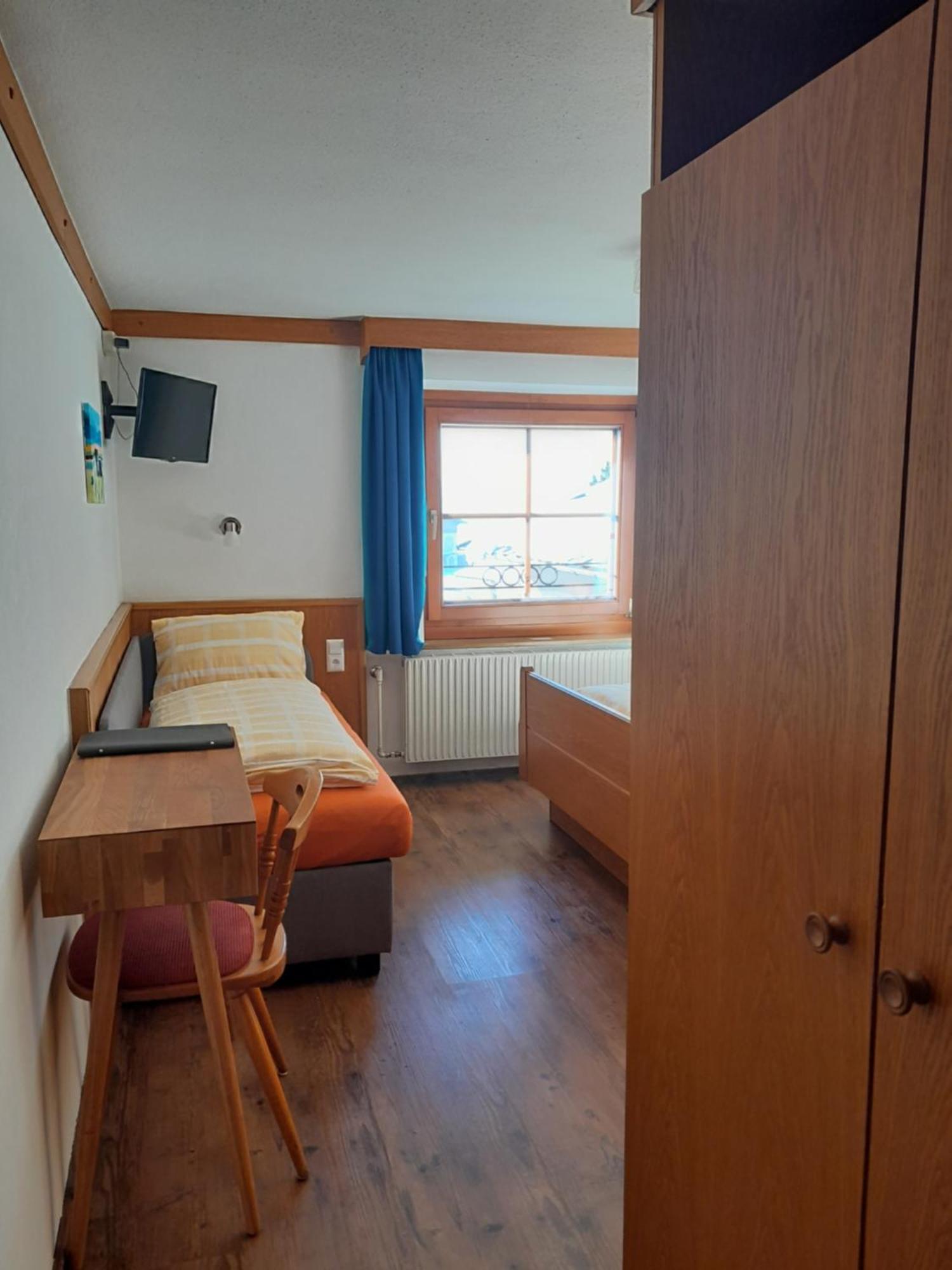 Pension Zu Hause Uttendorf Kamer foto