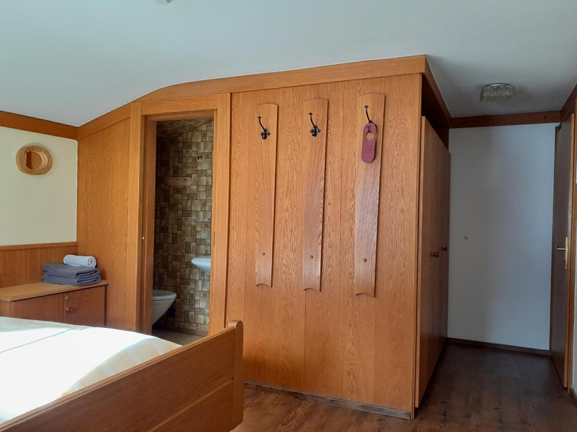 Pension Zu Hause Uttendorf Kamer foto
